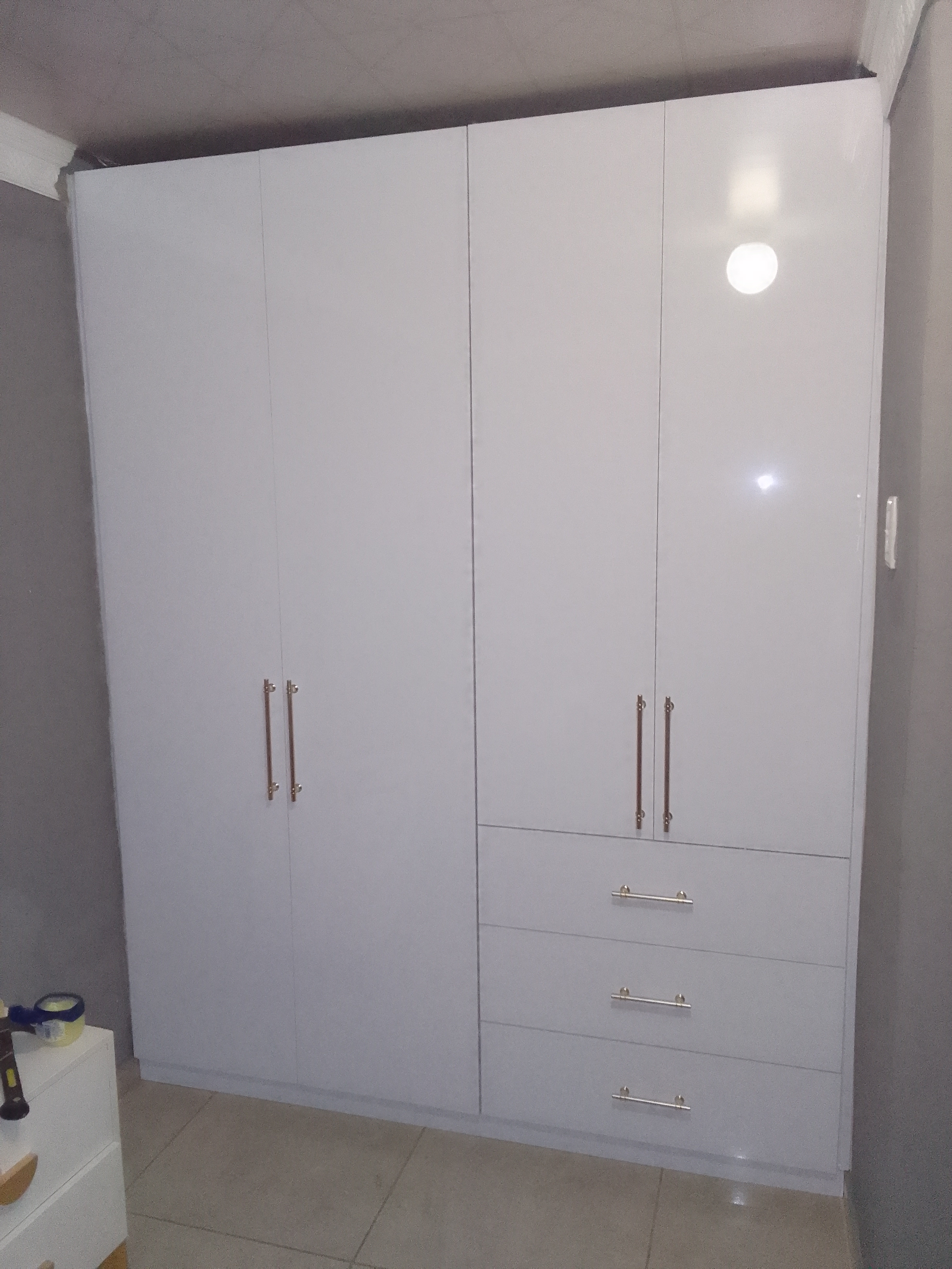 store-galley-image