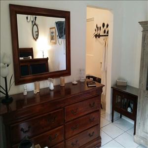 store-galley-image