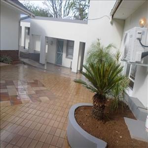 store-galley-image