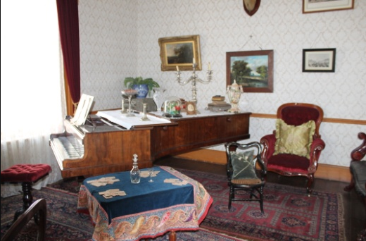 store-galley-image